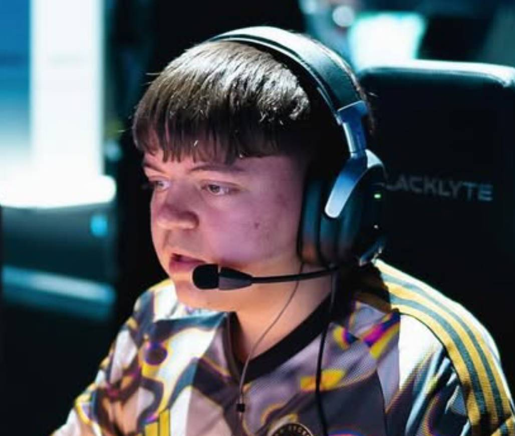 Pollo - Player Profile